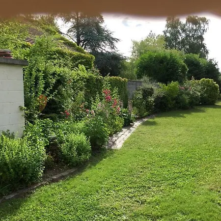 Maison Bourgeoise Sous Un Ciel Etoile *